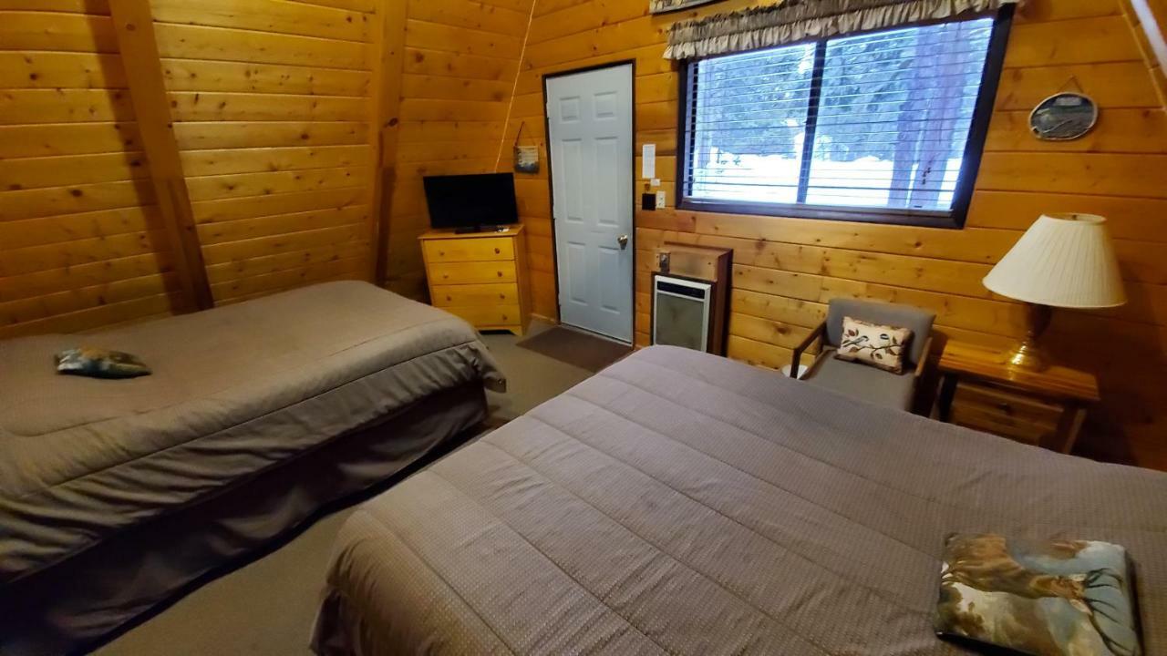 Reverse Creek Lodge June Lake Phòng bức ảnh