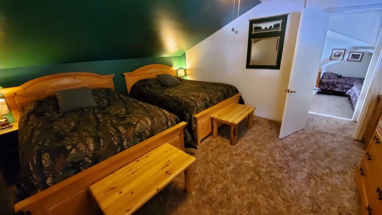 Reverse Creek Lodge June Lake Phòng bức ảnh